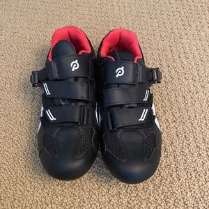 Peloton cycling shoes
